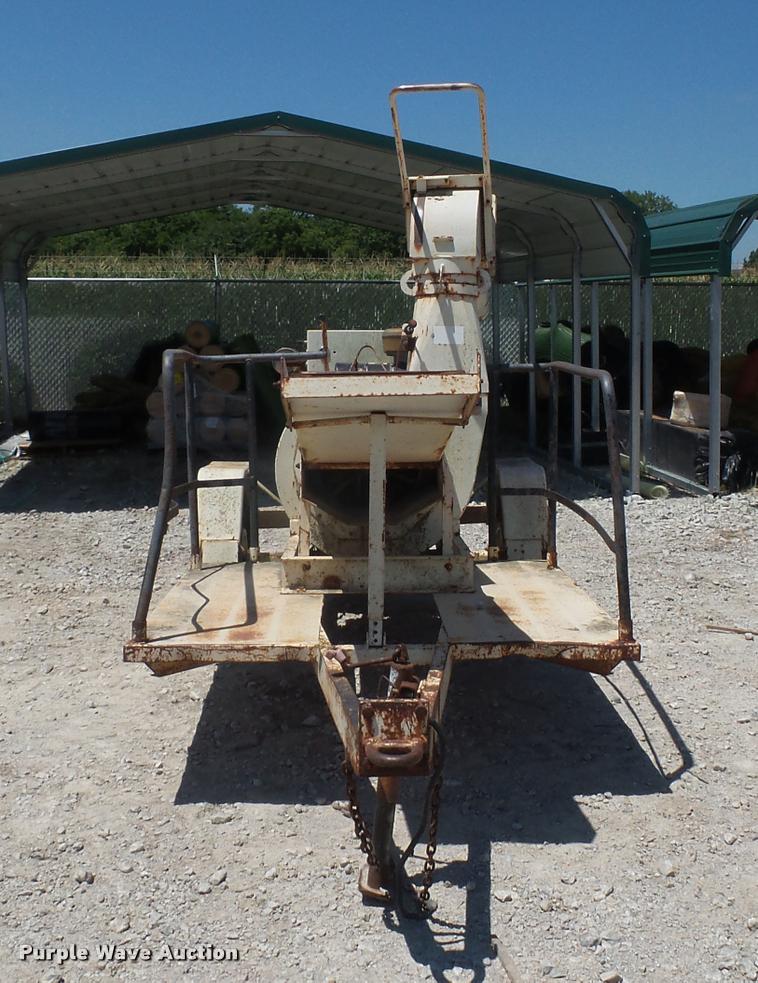 image for item DH9071 Finn B70 straw blower