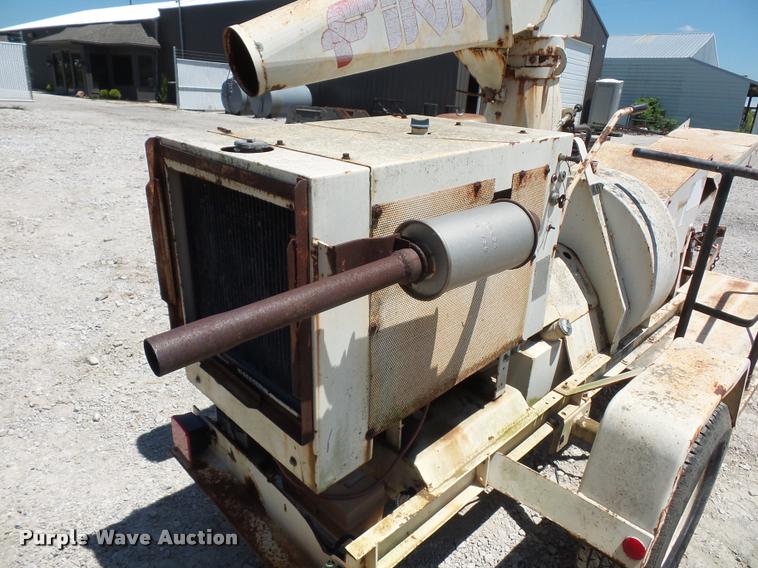 image for item DH9071 Finn B70 straw blower