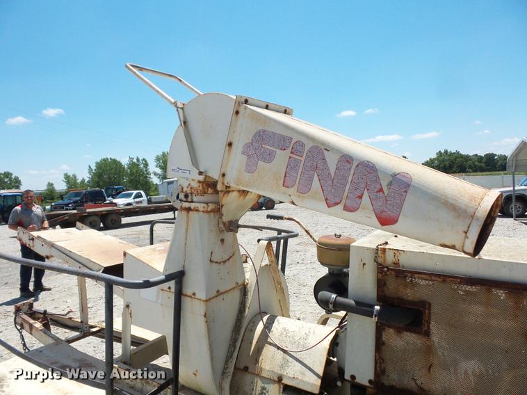 image for item DH9071 Finn B70 straw blower