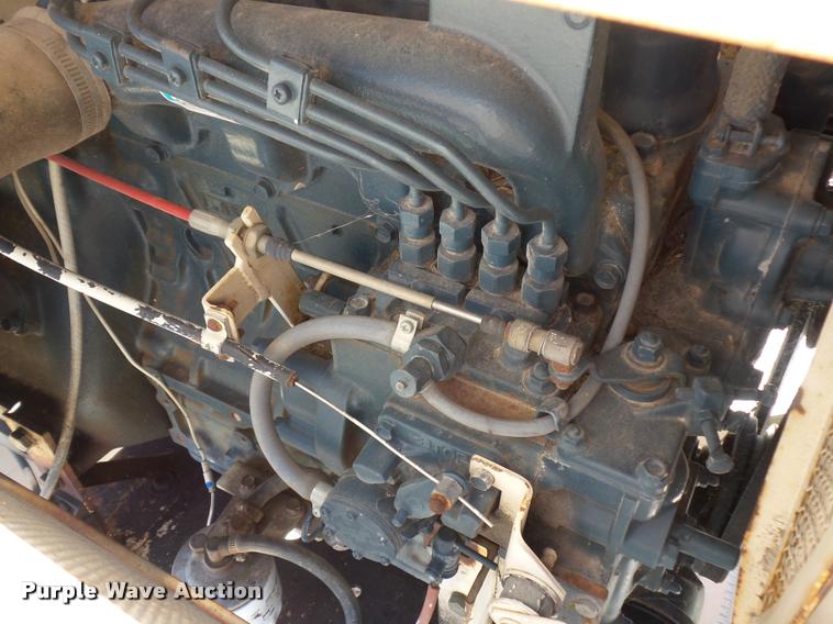 image for item DH9071 Finn B70 straw blower