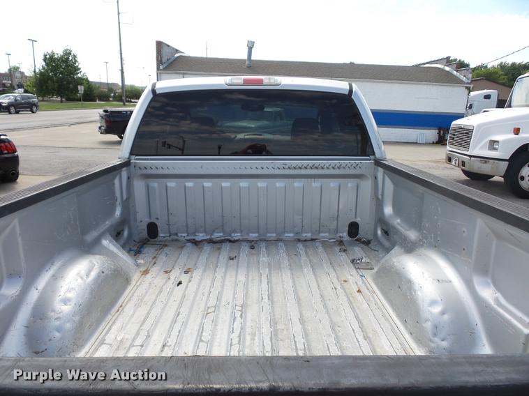 image for item DJ9582 2005 Ford F150 SuperCab pickup truck