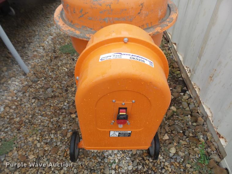 image for item DK9396 Central Machinery cement mixer