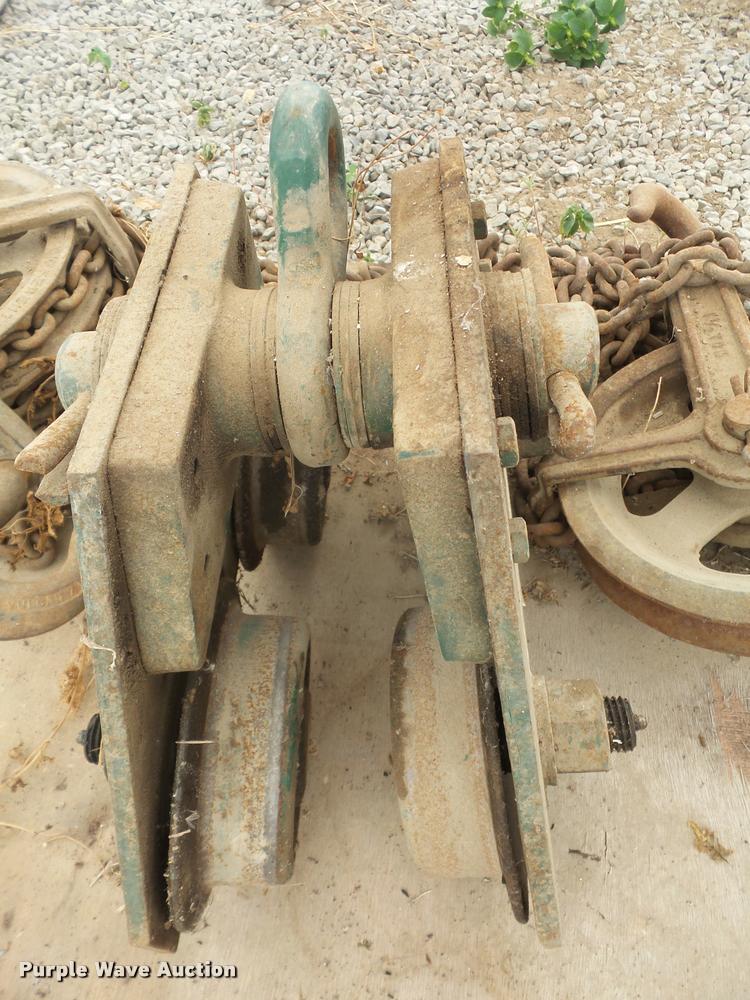 image for item DK9397 Chain hoist