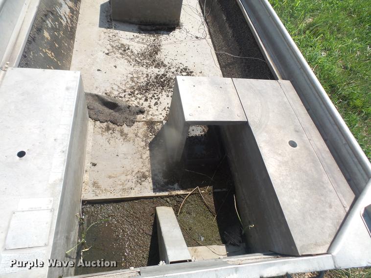 image for item DK9478 Lowe aluminum boat