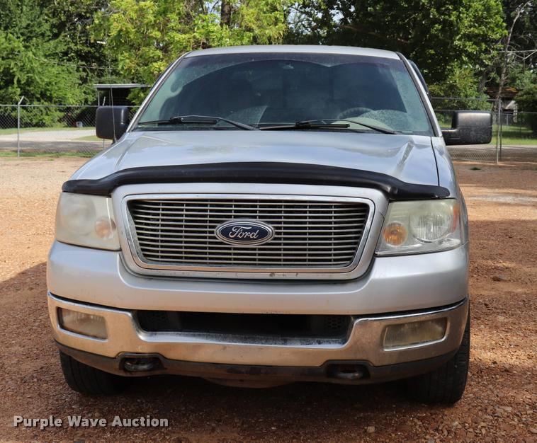image for item DK9544 2004 Ford F150 SuperCab pickup truck