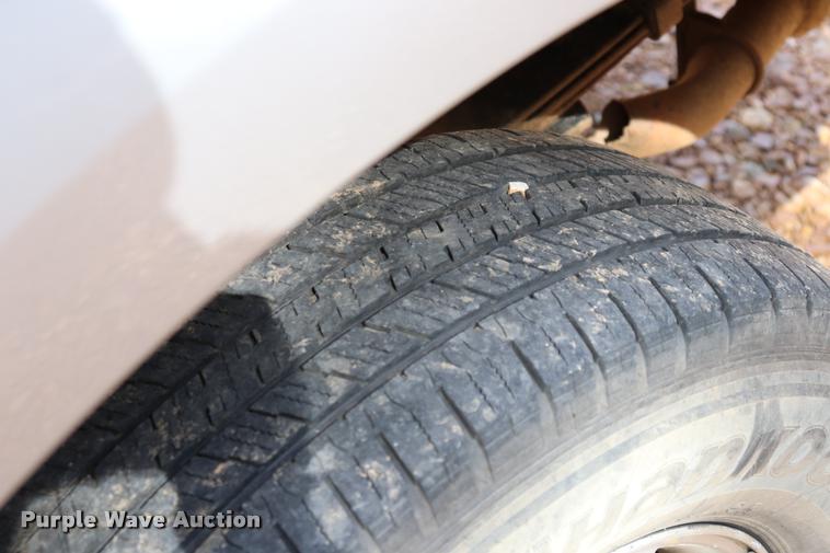 image for item DK9544 2004 Ford F150 SuperCab pickup truck