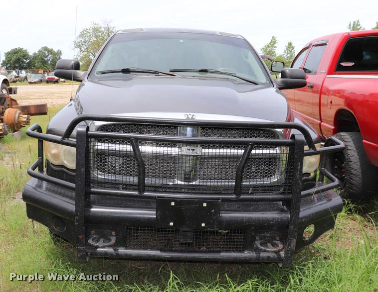 image for item DK9546 2004 Dodge Ram 2500 SLT Quad Cab pickup truck