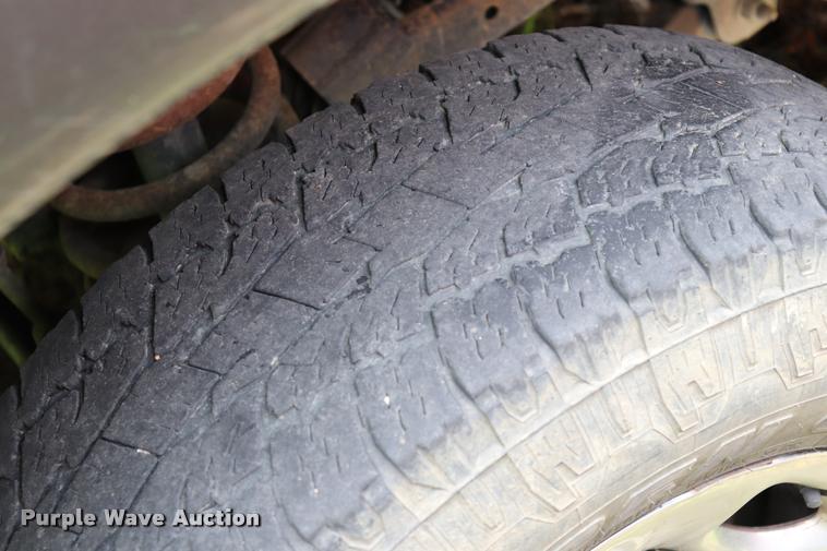 image for item DK9546 2004 Dodge Ram 2500 SLT Quad Cab pickup truck