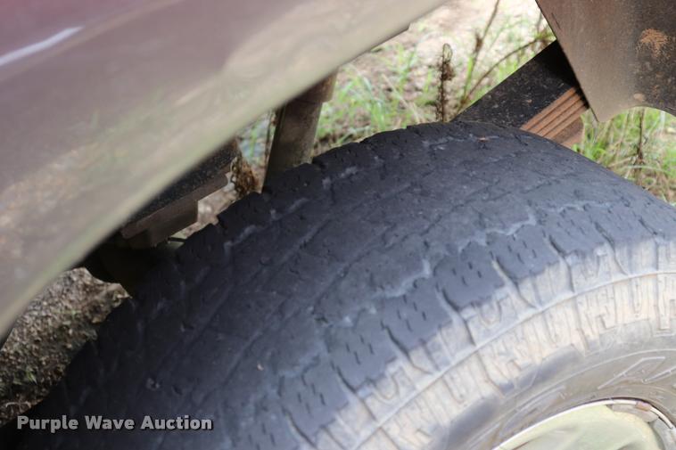 image for item DK9546 2004 Dodge Ram 2500 SLT Quad Cab pickup truck