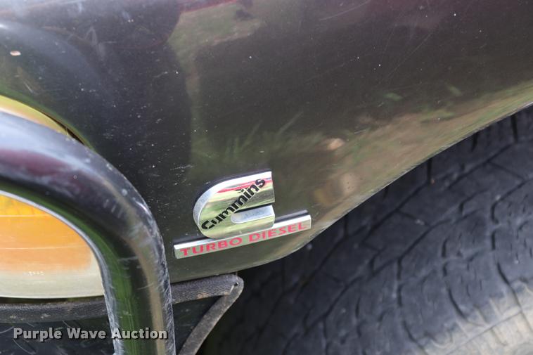 image for item DK9546 2004 Dodge Ram 2500 SLT Quad Cab pickup truck