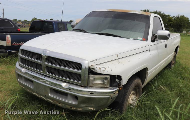 image for item DK9547 1995 Dodge Ram 2500 pickup truck