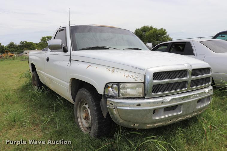 image for item DK9547 1995 Dodge Ram 2500 pickup truck