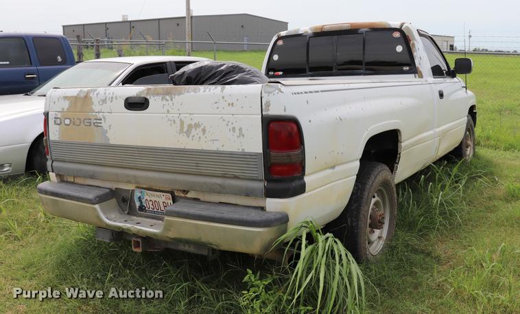 image for item DK9547 1995 Dodge Ram 2500 pickup truck