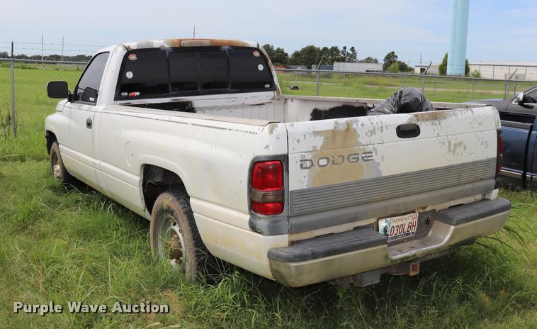 image for item DK9547 1995 Dodge Ram 2500 pickup truck