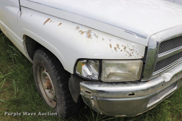image for item DK9547 1995 Dodge Ram 2500 pickup truck