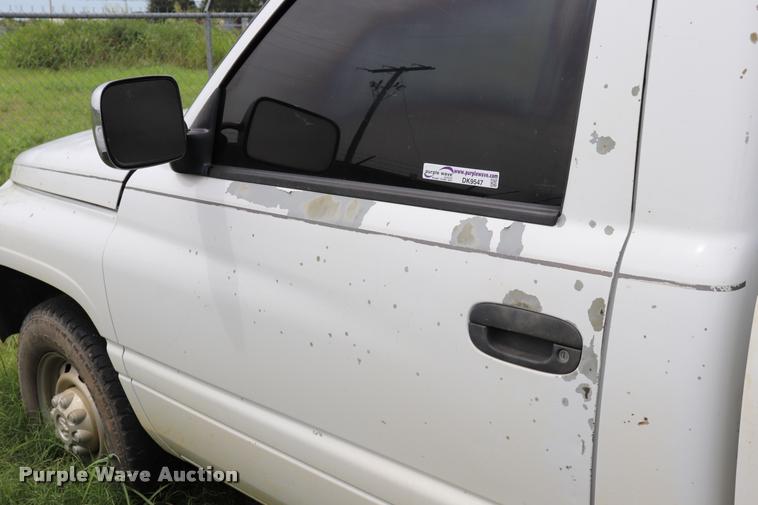image for item DK9547 1995 Dodge Ram 2500 pickup truck
