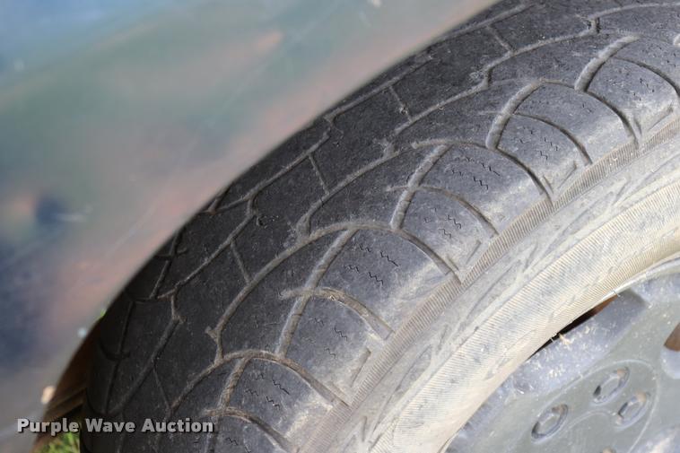 image for item DK9548 2001 Chevrolet Silverado 1500 Z71 Ext. Cab pickup truck