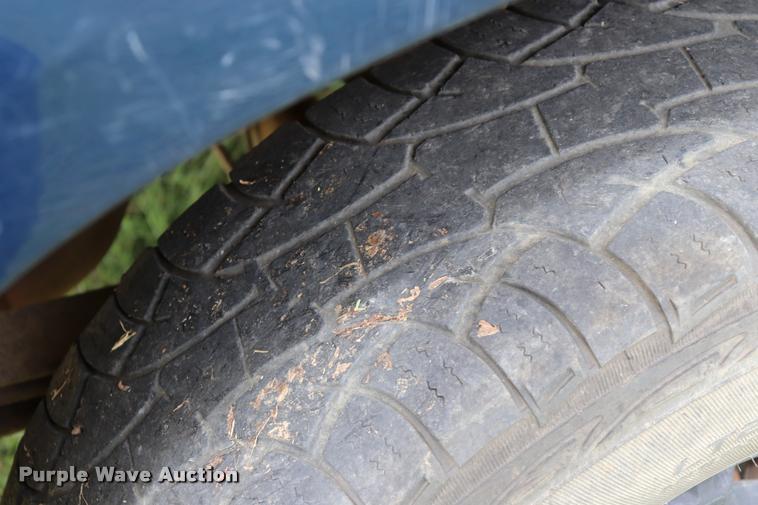 image for item DK9548 2001 Chevrolet Silverado 1500 Z71 Ext. Cab pickup truck