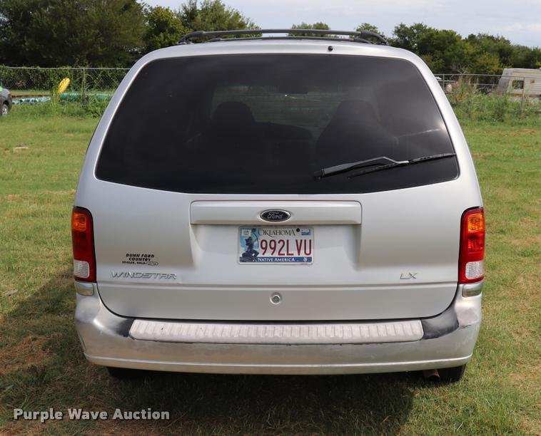 image for item DK9549 2002 Ford Windstar LX van