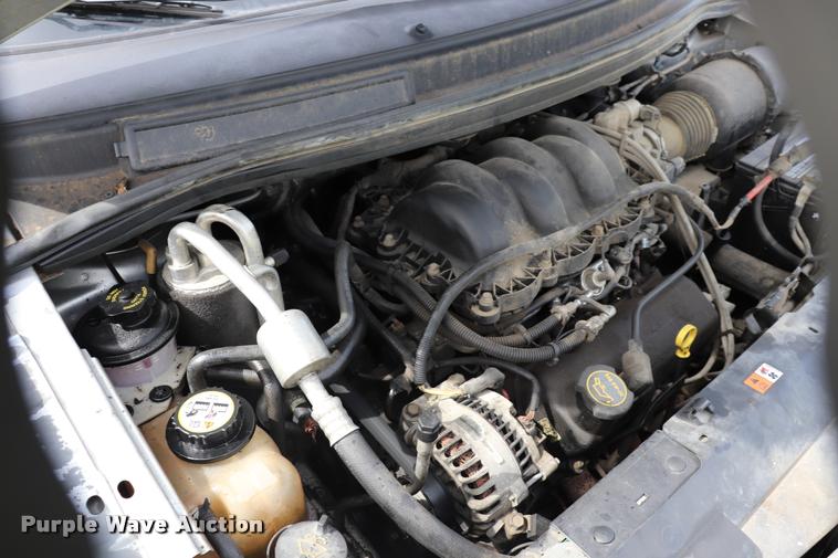 image for item DK9549 2002 Ford Windstar LX van