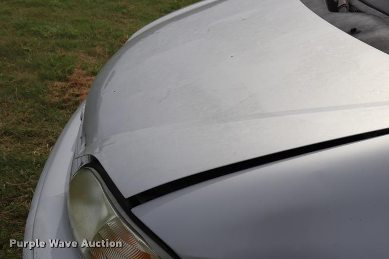 image for item DK9549 2002 Ford Windstar LX van