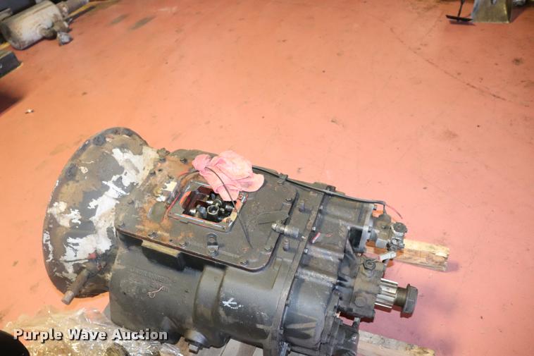 image for item DK9551 (2) Eaton Fuller transmissions