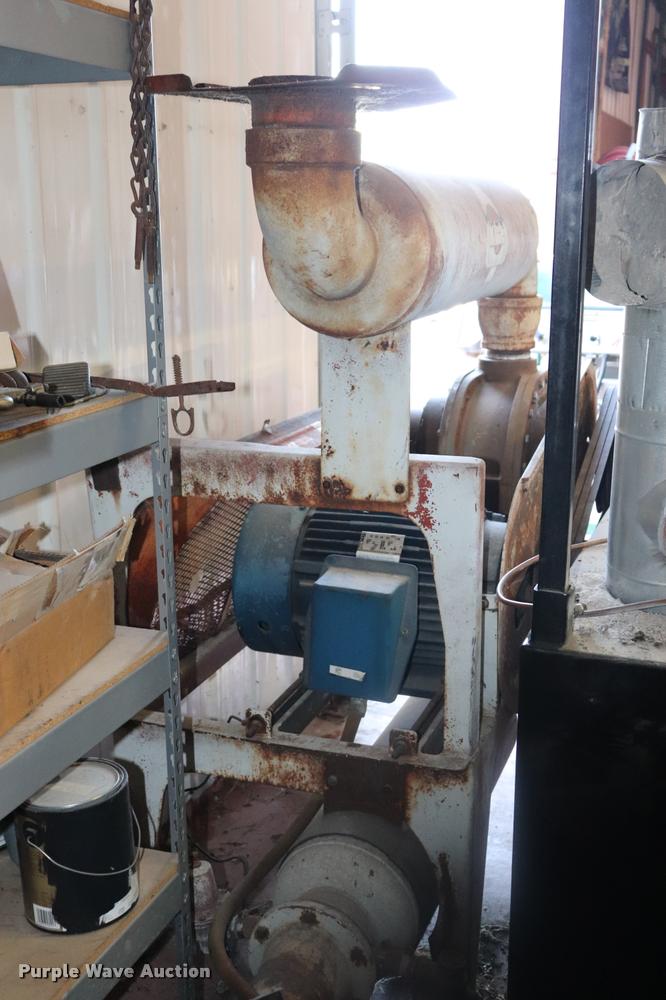 image for item DK9554 AO Smith oil heater