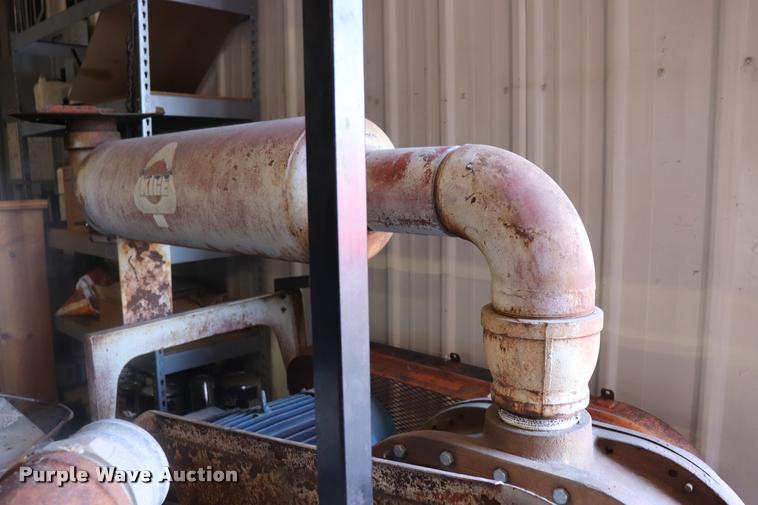 image for item DK9554 AO Smith oil heater