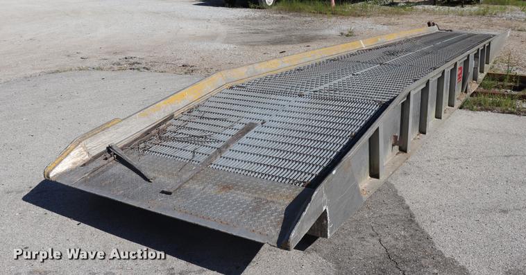 image for item DK9555 Magline D1R-ST-20-7-36-6F ramp