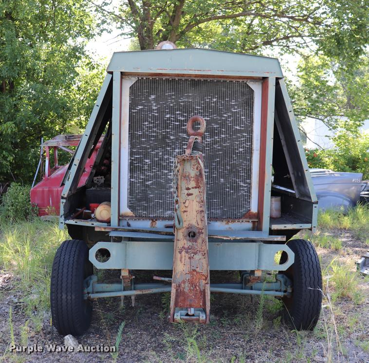 image for item DK9556 Military air compressor