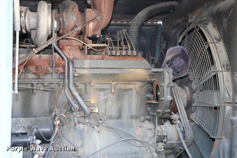 image for item DK9556 Military air compressor