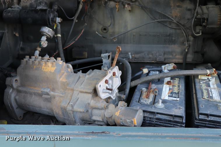 image for item DK9556 Military air compressor