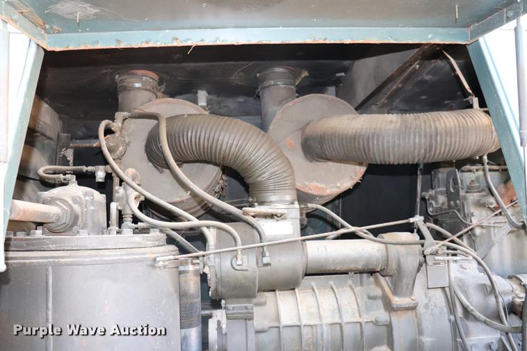 image for item DK9556 Military air compressor