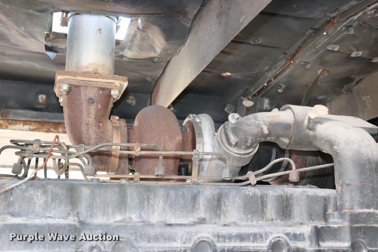 image for item DK9556 Military air compressor