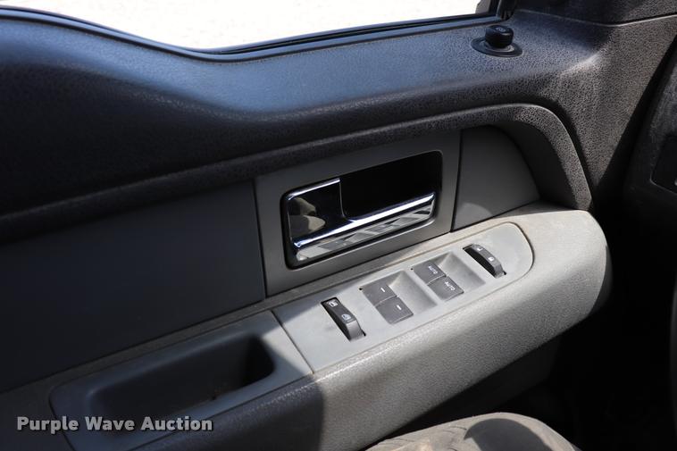 image for item DK9557 2011 Ford F150 SuperCab pickup truck