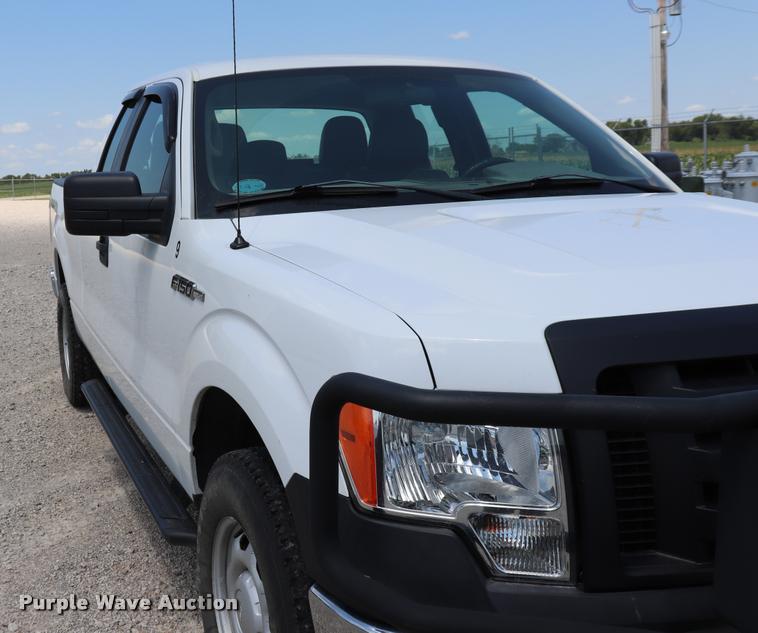 image for item DK9557 2011 Ford F150 SuperCab pickup truck