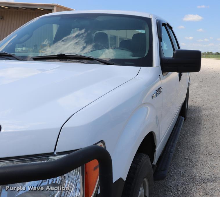 image for item DK9557 2011 Ford F150 SuperCab pickup truck