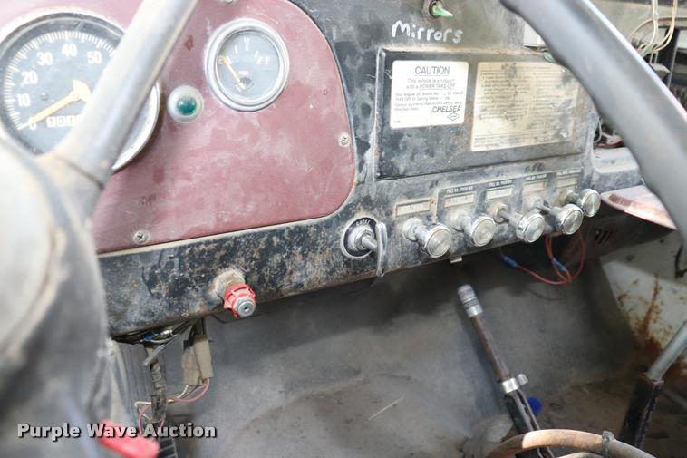 image for item DK9559 1976 International 1600 dump truck