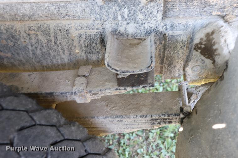 image for item DK9559 1976 International 1600 dump truck
