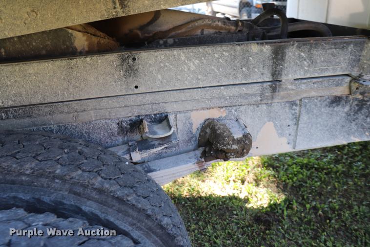 image for item DK9559 1976 International 1600 dump truck