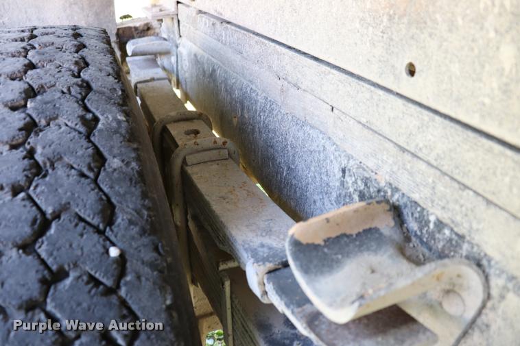image for item DK9559 1976 International 1600 dump truck