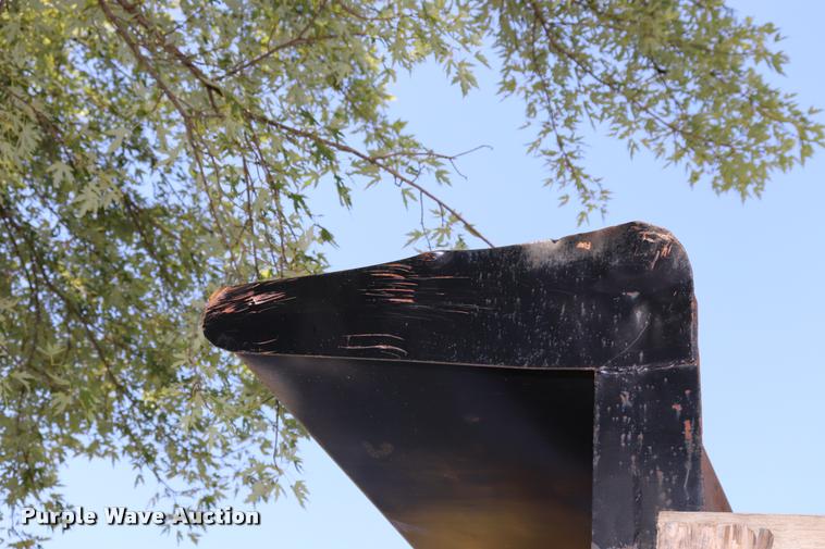 image for item DK9559 1976 International 1600 dump truck
