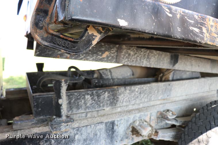 image for item DK9559 1976 International 1600 dump truck