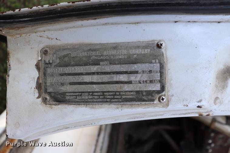 image for item DK9559 1976 International 1600 dump truck