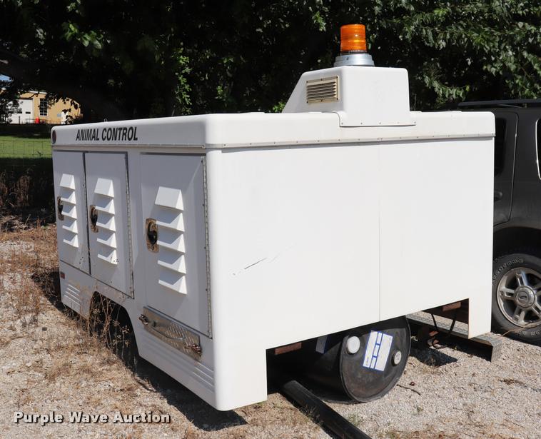image for item DK9561 Swab Wagner Company animal control box bed