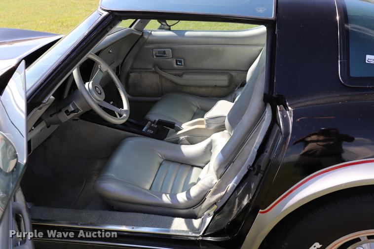 image for item DK9562 1978 Chevrolet Corvette pace car edition
