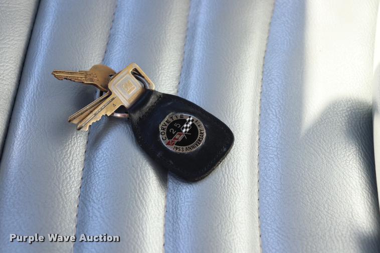 image for item DK9562 1978 Chevrolet Corvette pace car edition