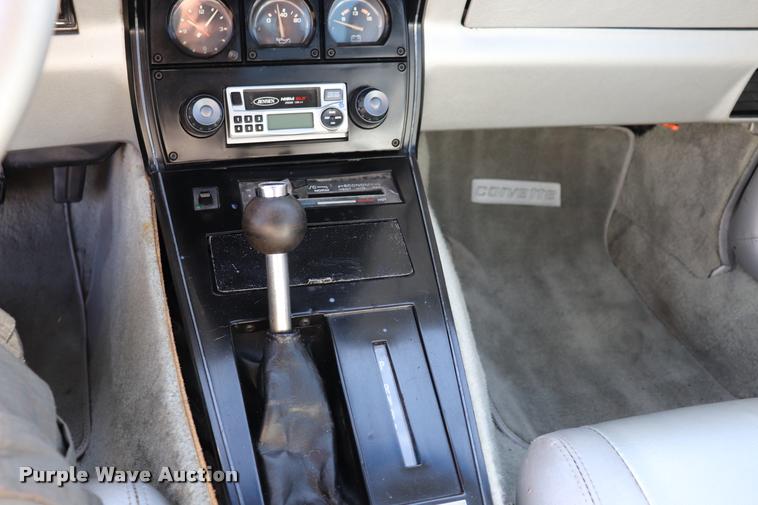 image for item DK9562 1978 Chevrolet Corvette pace car edition