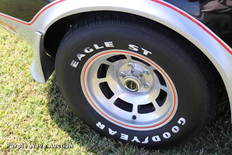 image for item DK9562 1978 Chevrolet Corvette pace car edition