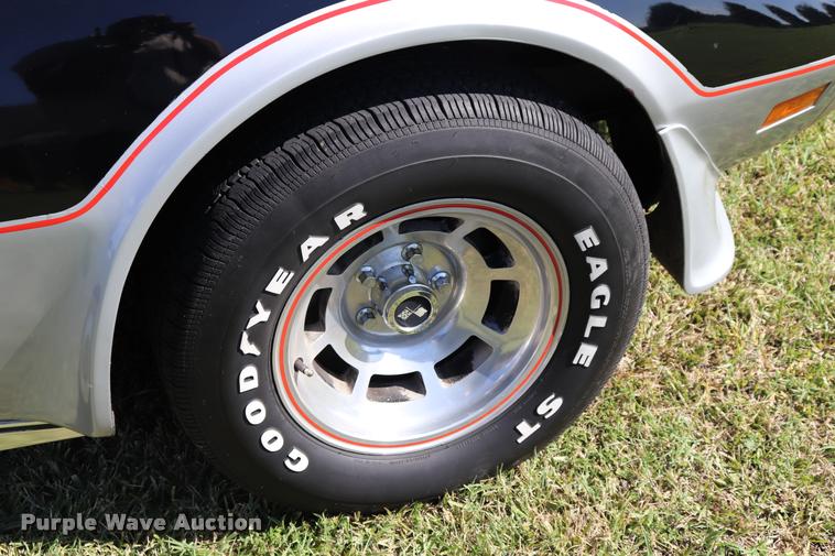 image for item DK9562 1978 Chevrolet Corvette pace car edition